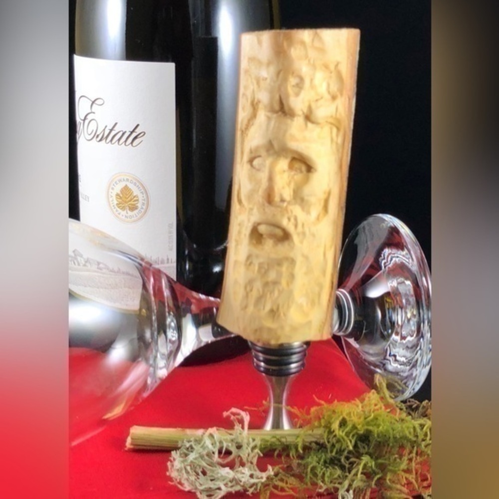 🍾 Hand-carved stainless steel wine bottle stopper wood sculpture ‘mountain man’